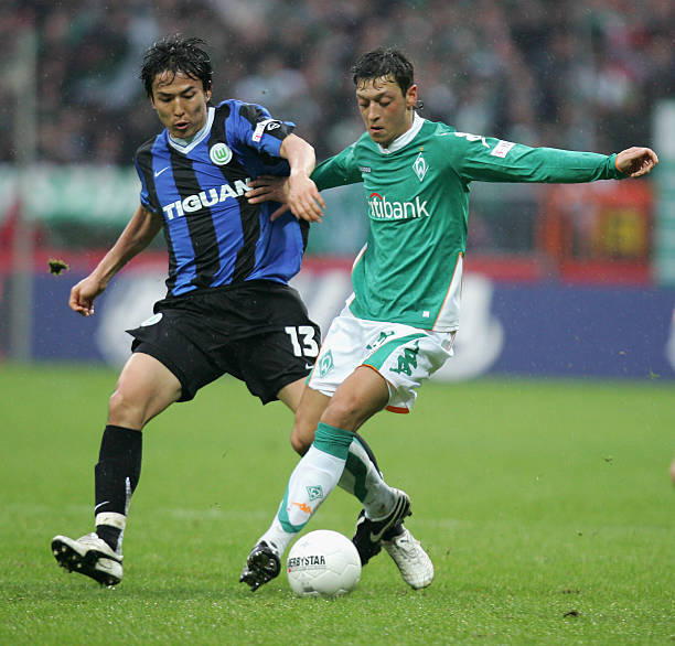 的灰橙色J 的灰橙色J