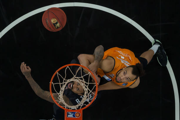 疑是足球战 疑是足球战